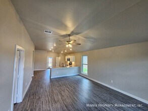 2622 Tiffin Ave in Lubbock, TX - Building Photo - Building Photo