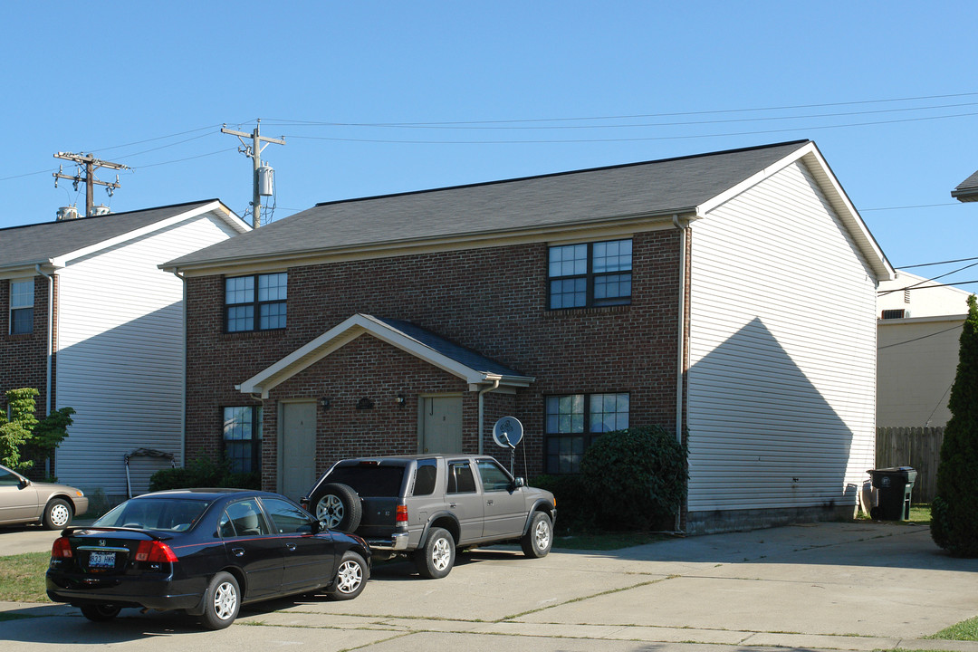 2895 Gribbin Dr in Lexington, KY - Foto de edificio