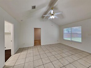 16365 Hidden River Ct in Conroe, TX - Building Photo - Building Photo