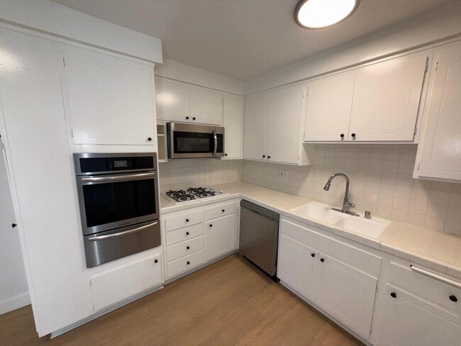 12415 Texas Ave in Los Angeles, CA - Building Photo - Building Photo