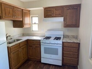 364 Ohio Ave in Rochester, PA - Building Photo - Building Photo