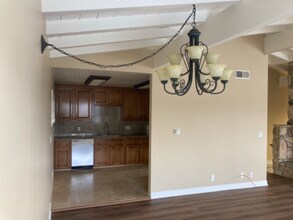 718 21st St-Unit -F in Hermosa Beach, CA - Building Photo - Building Photo