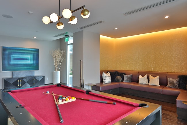 The Francis in Charlotte, NC - Building Photo - Building Photo