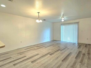 5525 Yale St in Lakeland, FL - Building Photo - Building Photo