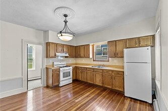 177 Transit St, Unit 2 in Providence, RI - Building Photo - Building Photo