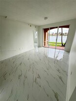 6360 NW 114th Ave, Unit 206 in Doral, FL - Building Photo