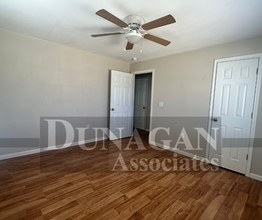 513 S Elm St in Carlsbad, NM - Building Photo - Building Photo