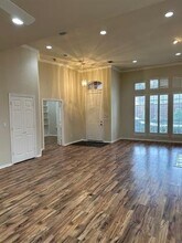 6060 Thursby Ave in Dallas, TX - Building Photo - Building Photo