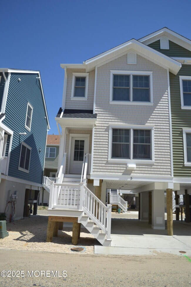 5 Shell Rd in Mantoloking, NJ - Building Photo - Building Photo