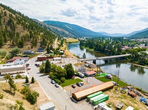 Hilltop Motel and Apartments in Superior, MT - Building Photo - Building Photo