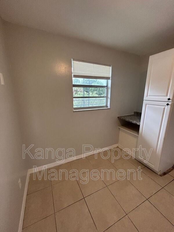 3208 Louisiana Ave in Fort Pierce, FL - Foto de edificio - Building Photo