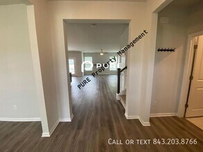 419 Brookgreen Dr in Moncks Corner, SC - Building Photo - Building Photo