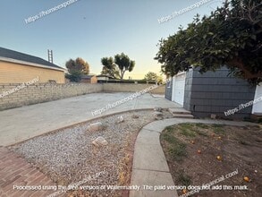 922 S Vicentia Ave in Corona, CA - Building Photo - Building Photo