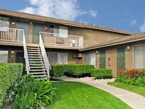 Palm West Village in Anaheim, CA - Building Photo - Building Photo