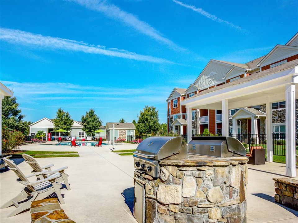 The Reserve at Mill Creek in Florence, SC - Foto de edificio