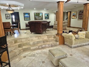 11081 SW 30th Ct in Davie, FL - Building Photo - Building Photo