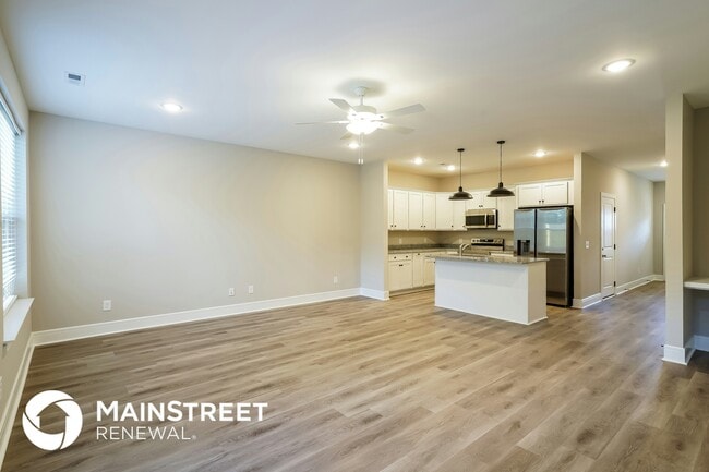 158 Noble Pk Cir in Gallatin, TN - Foto de edificio - Building Photo