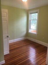 25 Cutter St, Unit 2 in Belmont, MA - Building Photo - Building Photo