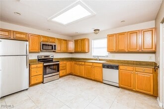 1253 Paradise Way in Venice, FL - Building Photo - Building Photo