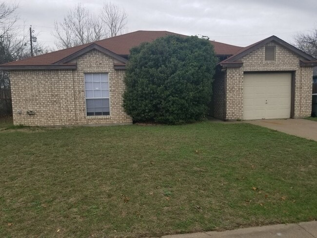 property at 2405 Kilgore Dr