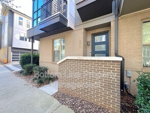 211 Doggett St in Charlotte, NC - Building Photo - Building Photo