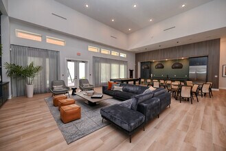 Avanti Greenwood in Corpus Christi, TX - Foto de edificio - Building Photo