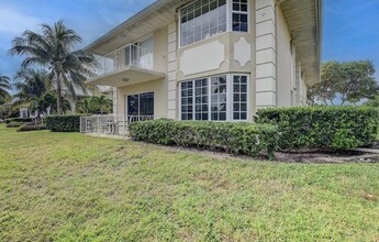 1299 S Ocean Blvd in Boca Raton, FL - Building Photo - Building Photo