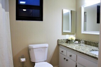 13334 Polo Club Rd, Unit 336 in Wellington, FL - Building Photo - Building Photo