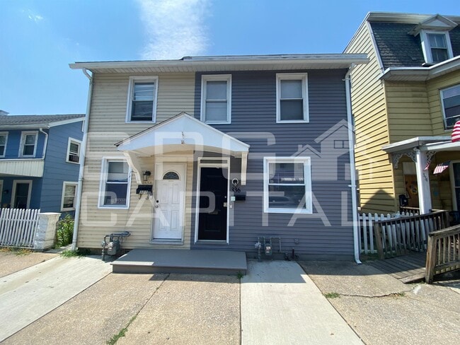 property at 336 S 2nd St