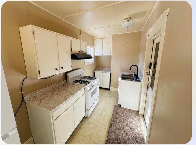 property at 345 1/2 Chemung St