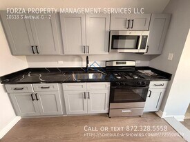 10518 S Ave G in Chicago, IL - Building Photo