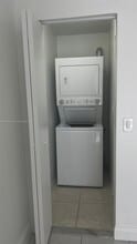 4570 NW 79th Ave in Doral, FL - Building Photo - Building Photo