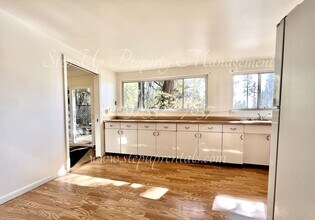 23260 Joaquin Gully Rd-Unit -1 in Twain Harte, CA - Building Photo - Building Photo