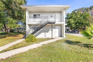 901 Colyer St in Orlando, FL - Building Photo
