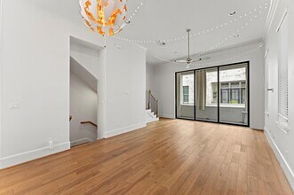 4053 Leeland St in Houston, TX - Building Photo - Building Photo