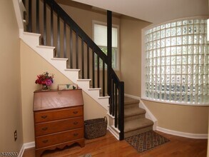 8 Raritan Pointe in Lambertville, NJ - Building Photo - Building Photo