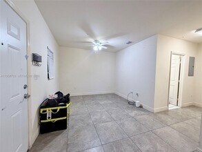 1830 NW 1st St in Miami, FL - Building Photo - Building Photo