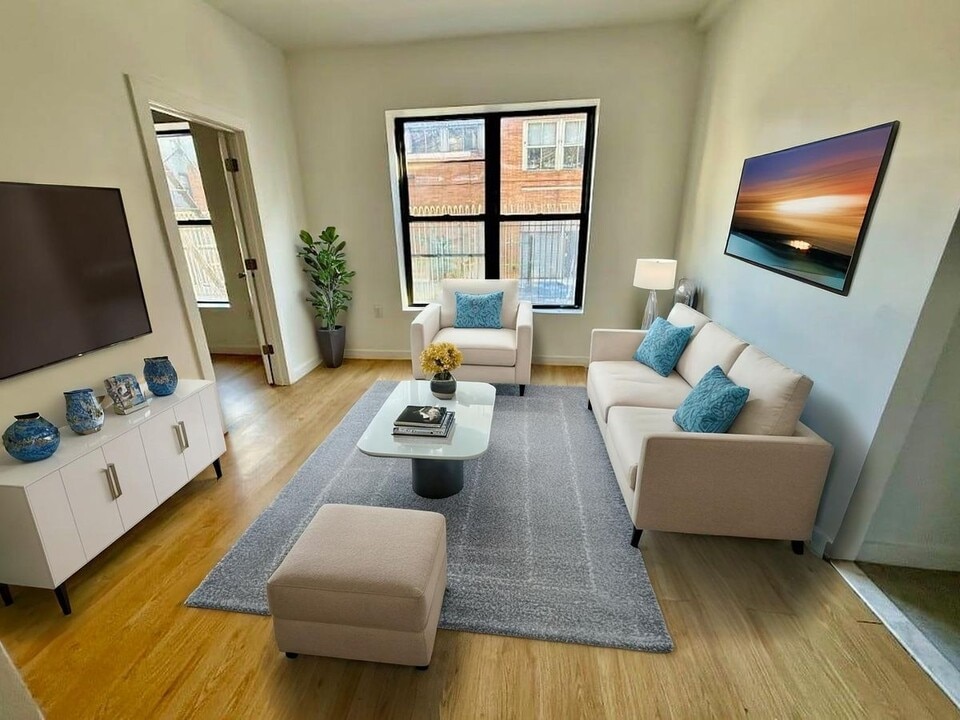 2720 Decatur Ave in Bronx, NY - Building Photo