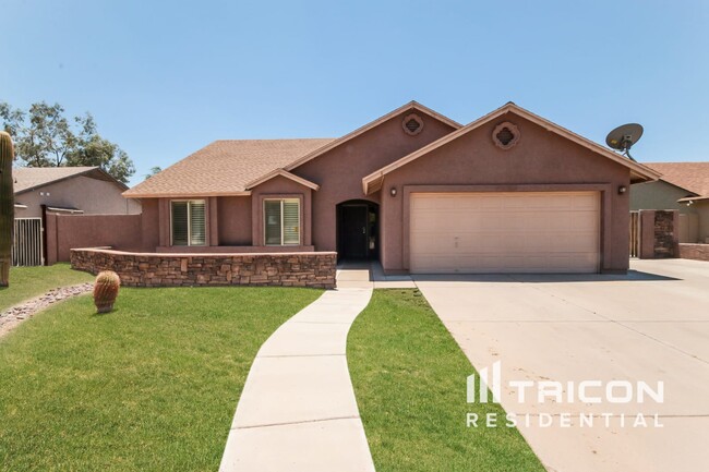 property at 1519 E Sequoia Dr