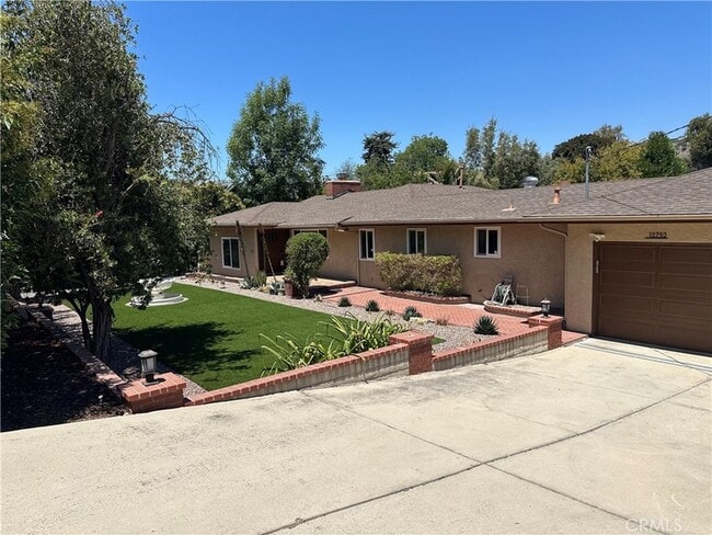 12752 Barrett Ln in Santa Ana, CA - Building Photo - Building Photo