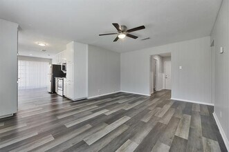 6609 Bernadine St in Watauga, TX - Building Photo - Building Photo