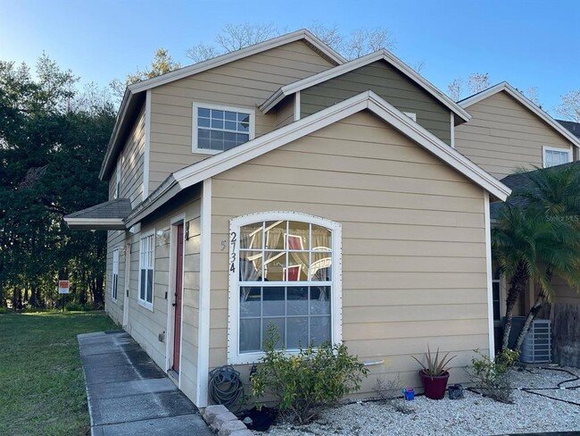 2734 Fan Palm Dr in Davenport, FL - Building Photo - Building Photo