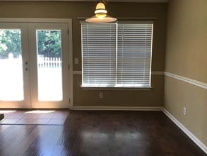 101 Two Gait Ln in Simpsonville, SC - Foto de edificio - Building Photo