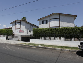 6918-6920 Simpson Ave in North Hollywood, CA - Building Photo - Building Photo