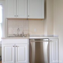 63 E Somerset St in Raritan, NJ - Building Photo - Building Photo