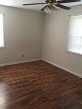 3200 Santiago Dr in Mesquite, TX - Foto de edificio - Building Photo