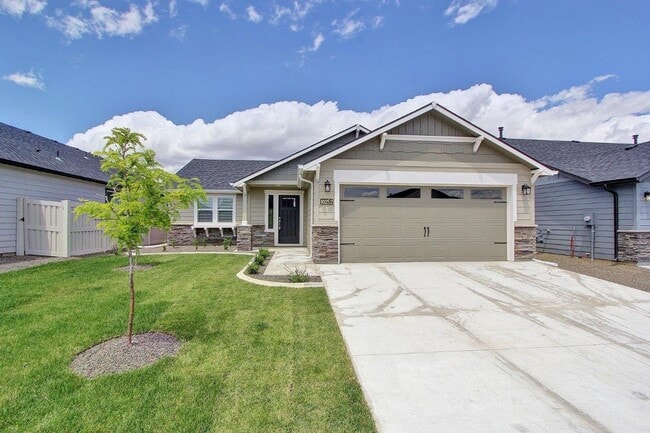 property at 10252 W Thimbleberry Dr