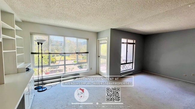 8 Admiral Dr in Emeryville, CA - Building Photo - Building Photo