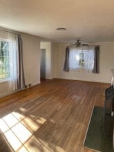 1030 W Gem Ave in Moses Lake, WA - Building Photo - Building Photo