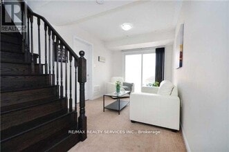 49 Mercedes Rd in Brampton, ON - Building Photo - Building Photo